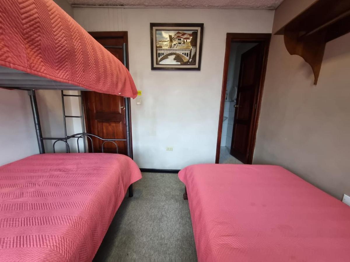 Hostal Alborada Куэнка Экстерьер фото